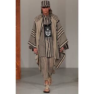KTZ Men’s Designer Hooded Poncho Buckle Front M Stripe Streetwear Punk Runway